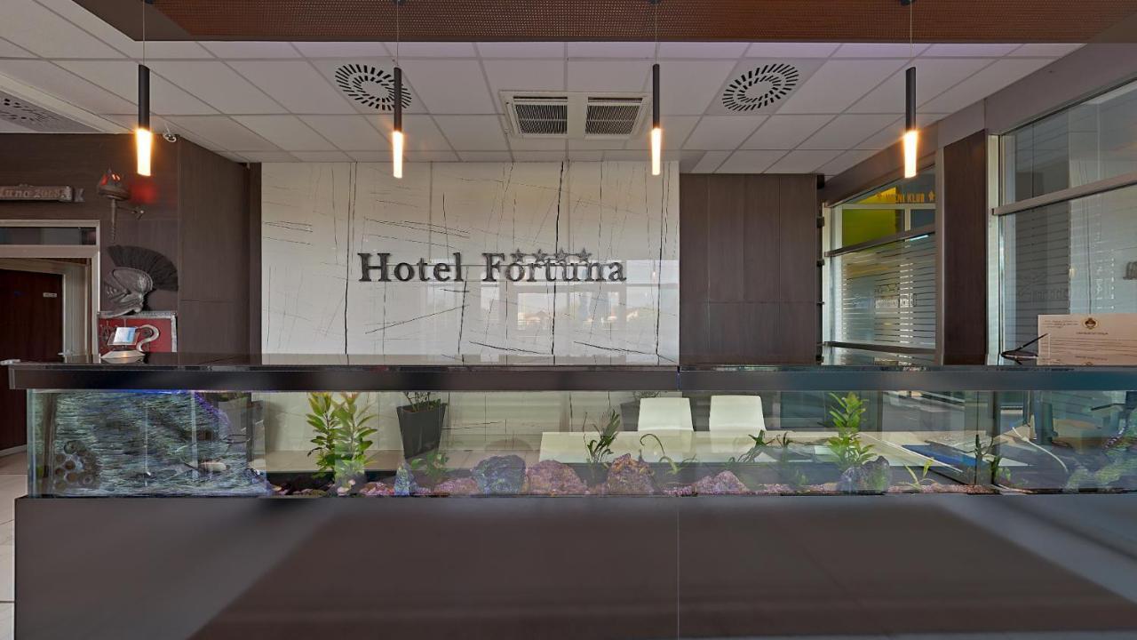 Hotel Fortuna Μπάνια Λούκα Εξωτερικό φωτογραφία
